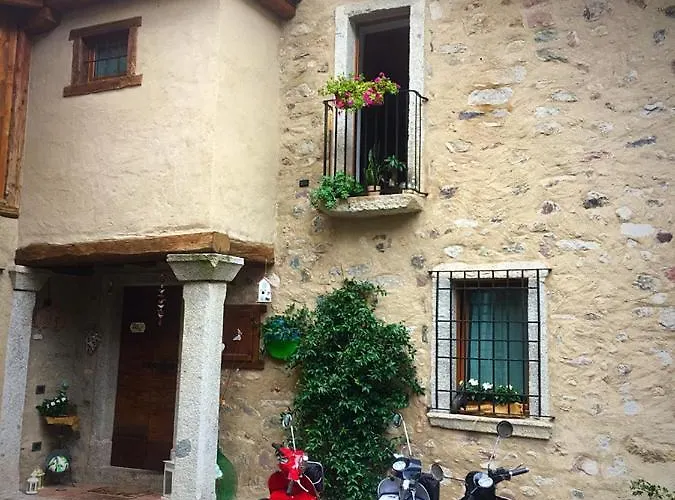 Bed & Breakfast El Piastrol 3*